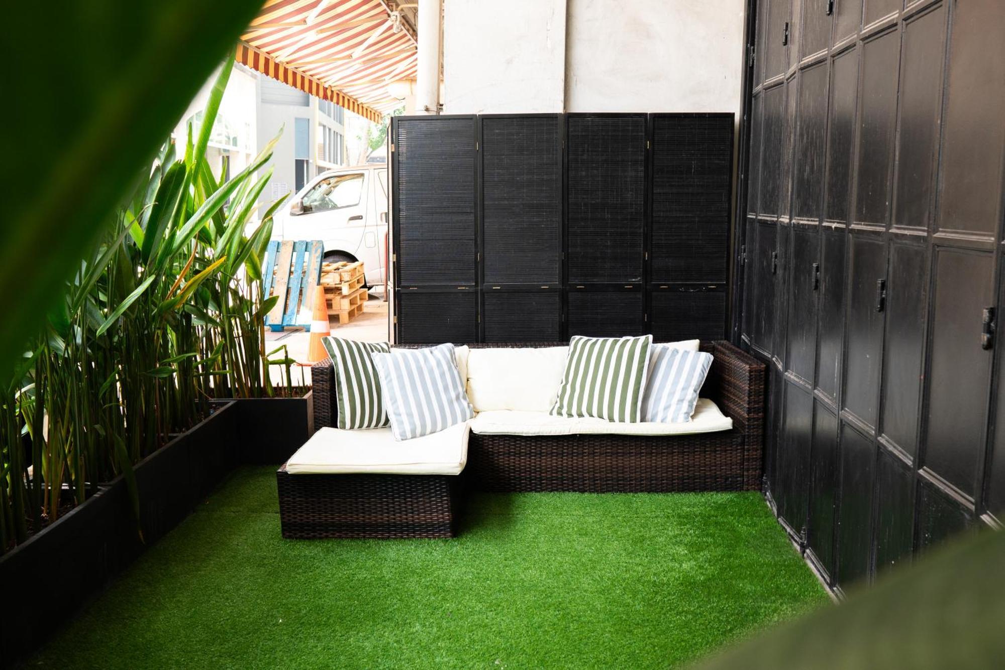 Code At Lavender Asrama Singapura